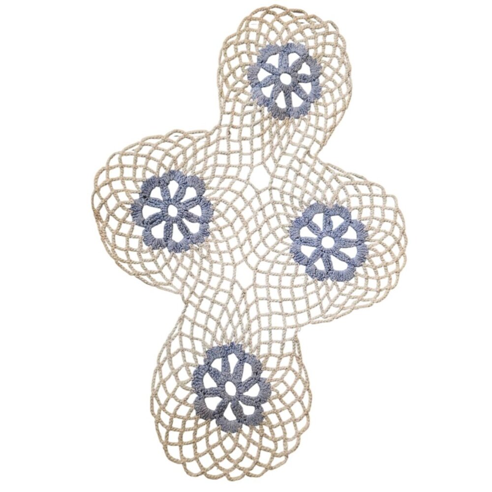 Vintage Doily Handwoven Crochetโ Lace Blue Floral Open Lace Work 15 x10"